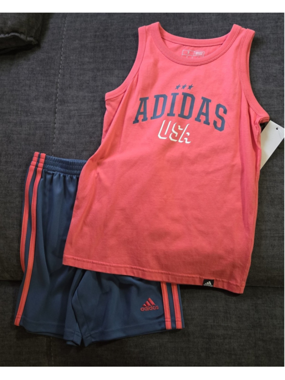 Boys Adidas outfit size 7